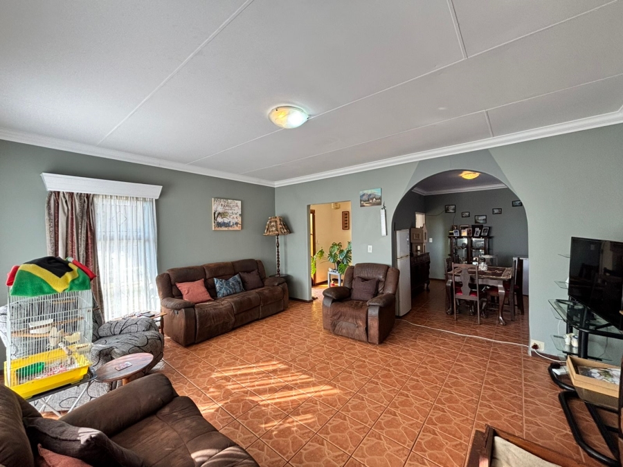 4 Bedroom Property for Sale in Meiringspark North West